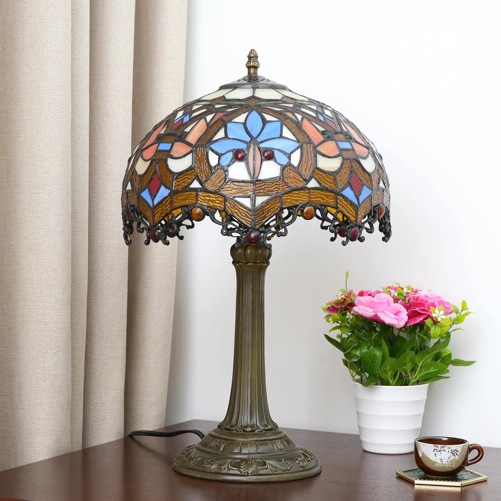Peacock Stained Glass Table Lamp – Vintage Bedside Reading Lamp for Home Decor